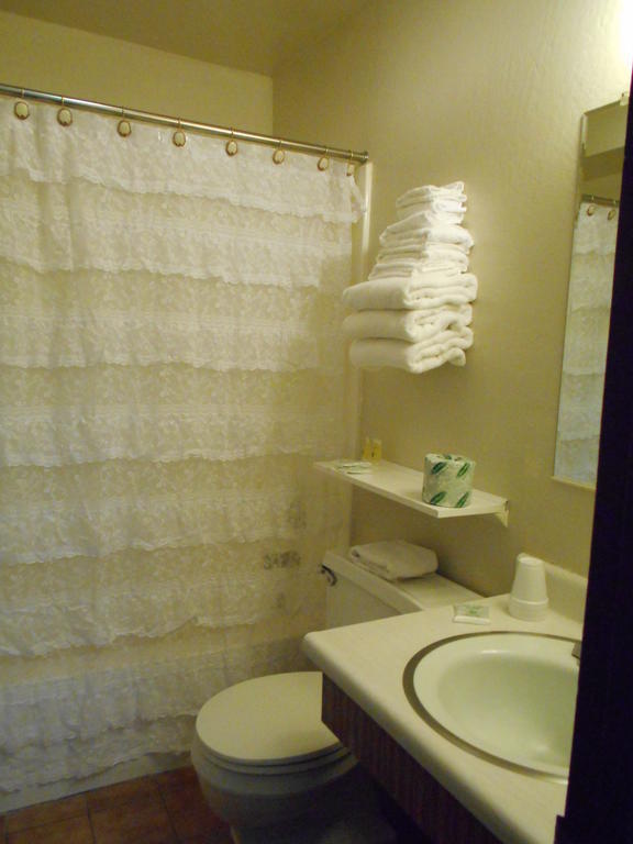 Victorian Inn Sparks Δωμάτιο φωτογραφία